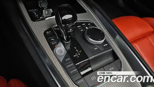 BMW Z4 2019 — Фото 8/20