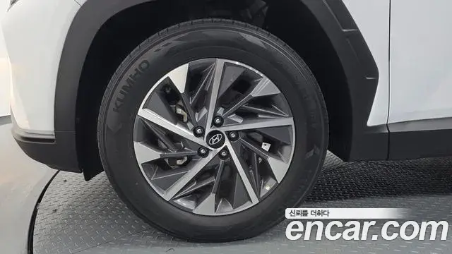 Hyundai The New Tucson 2022 — Фото 5/20