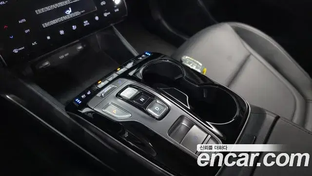Hyundai The New Tucson 2022 — Фото 9/20