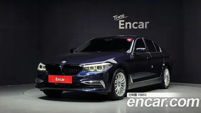 BMW 5 Series 2019 — Фото 1/20