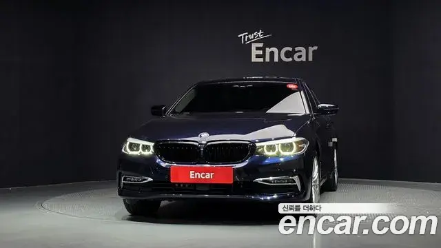 BMW 5 Series 2019 — Фото 3/20