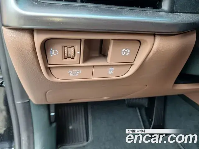 Hyundai Grandeur 2025 — Фото 6/20