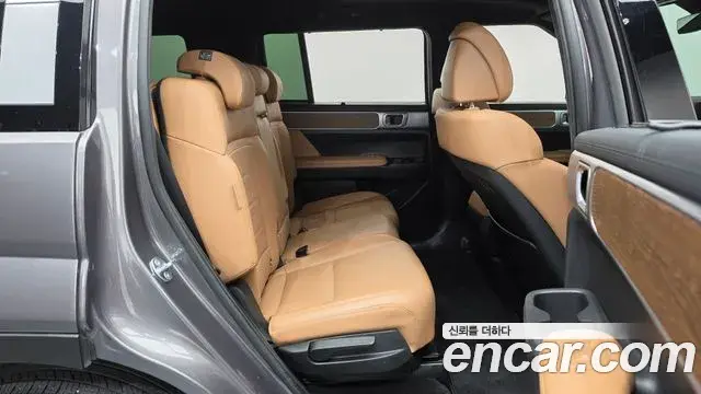 Hyundai Santa Fe 2024 — Фото 11/20