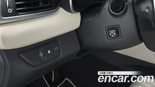 Genesis G70 2021 — Photo 35/37