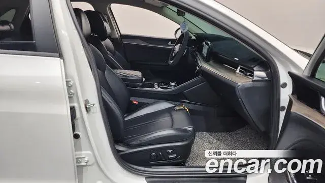 Kia K5 2021 — Photo 23/35
