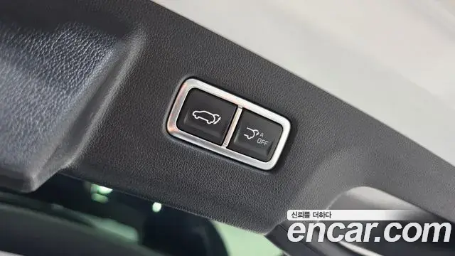 Kia Sorento 2024 — Фото 16/20