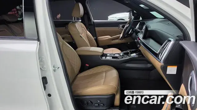 Kia Sorento 2024 — Photo 9/30