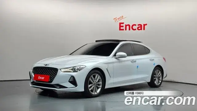 Genesis G70 2018 — ფოტო 8/33