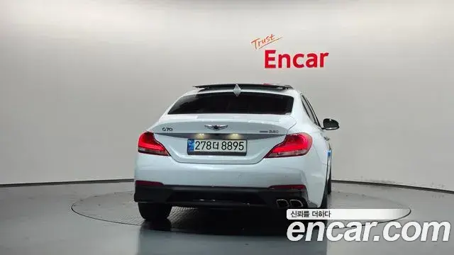 Genesis G70 2018 — ფოტო 1/33