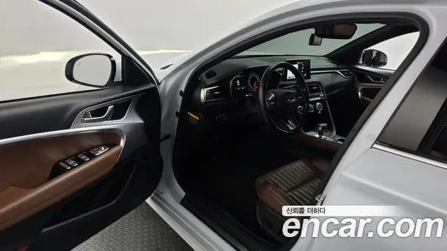 Genesis G70 2018 — ფოტო 6/33