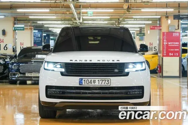 Land Rover Range Rover 2023 — Photo 3/20