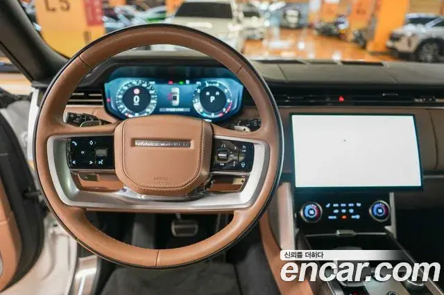 Land Rover Range Rover 2023 — Photo 5/20