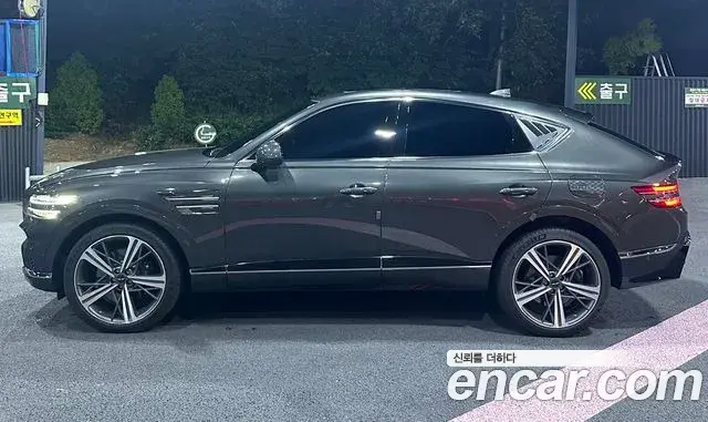 Genesis GV80 Coupe 2023 — Фото 4/19