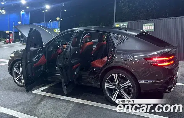 Genesis GV80 Coupe 2023 — Фото 10/19