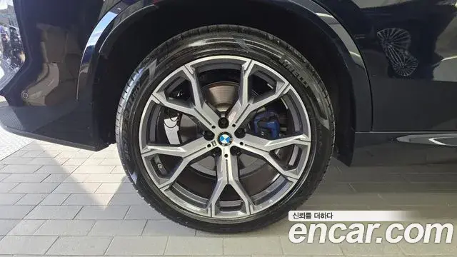 BMW X5 2024 — ფოტო 5/20