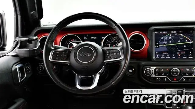 Jeep Wrangler 2022 — Фото 10/20