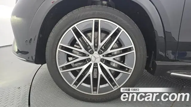 Mercedes-Benz GLE-Class 2025 — Фото 5/20