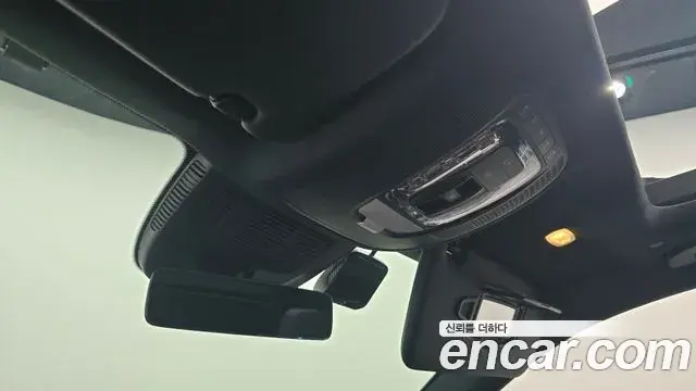 Mercedes-Benz GLE-Class 2025 — Фото 17/20
