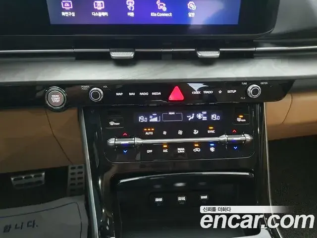 Kia Carnival 2021 — Фото 7/20