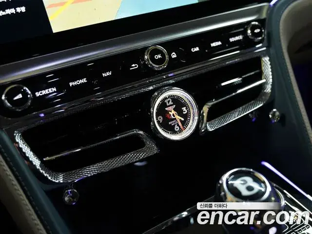 Bentley Flying Spur 2021 — Photo 15/20