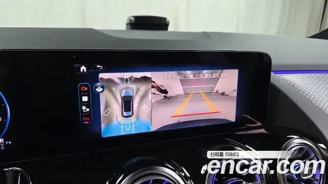 Mercedes-Benz EQA 2025 — Photo 19/31