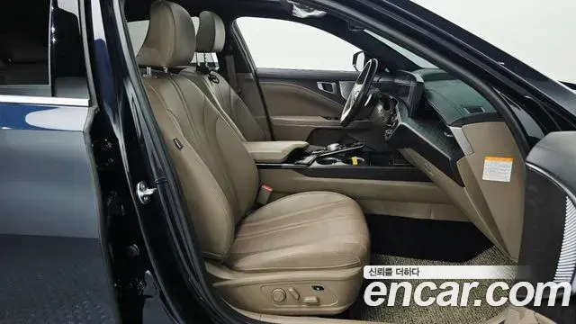 Kia K8 2023 — ფოტო 16/42