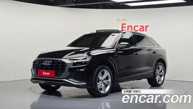 Audi Q7 2023 — Фото 1/20