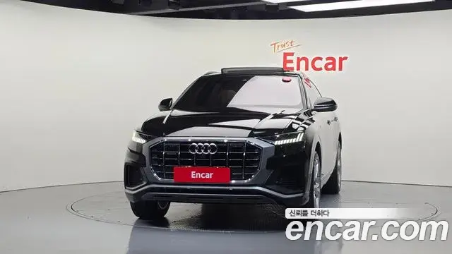 Audi Q7 2023 — Фото 3/20