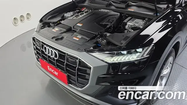 Audi Q7 2023 — Фото 6/20