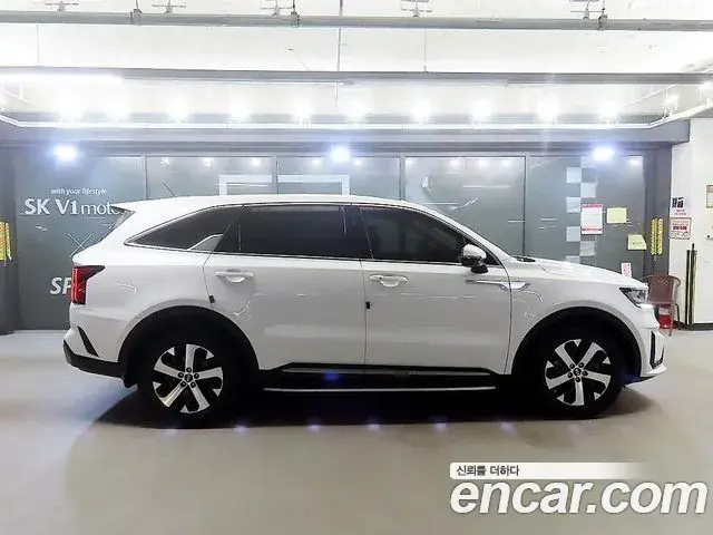 Kia Sorento 2020 — Фото 2/20