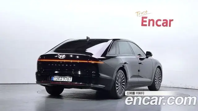 Hyundai Grandeur 2022 — Фото 2/20