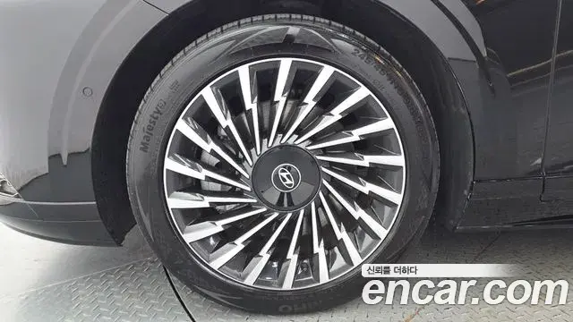 Hyundai Grandeur 2022 — Фото 5/20