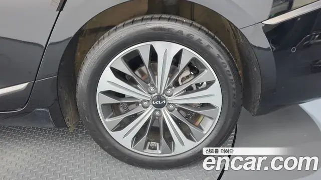 Kia K8 2024 — Şəkil 37/46