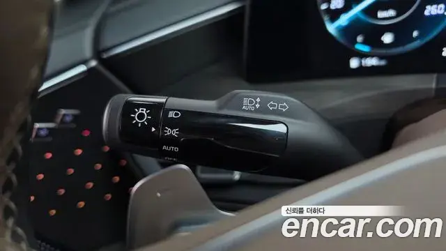 Kia K8 2024 — Şəkil 24/46