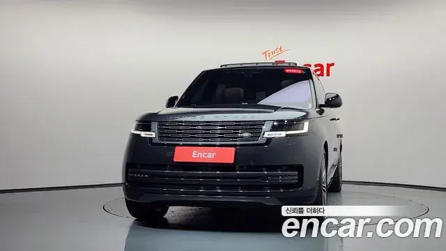 Land Rover Range Rover 2023 — Фото 3/20