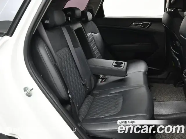 Kia Sportage 2023 — Photo 11/20