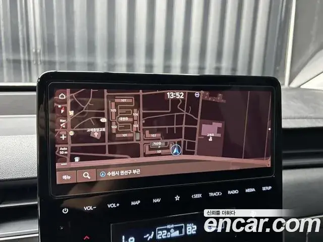 Hyundai Staria 2024 — Фото 9/18