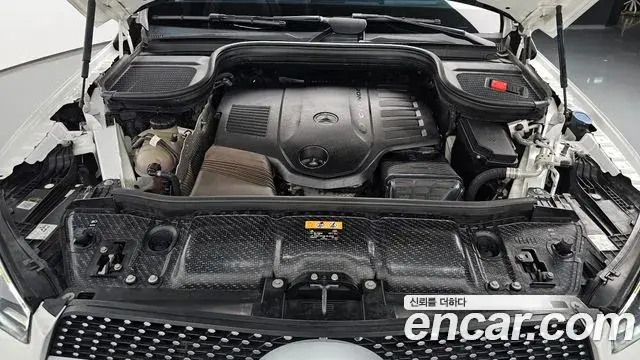 Mercedes-Benz GLE-Class 2019 — Фото 6/20