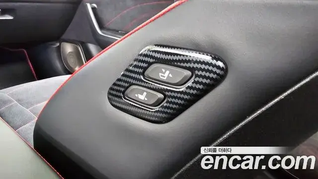 Kia Stinger Meister 2021 — ფოტო 11/36