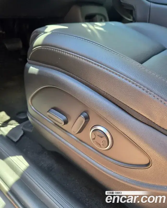 Hyundai Palisade 2025 — Photo 13/15