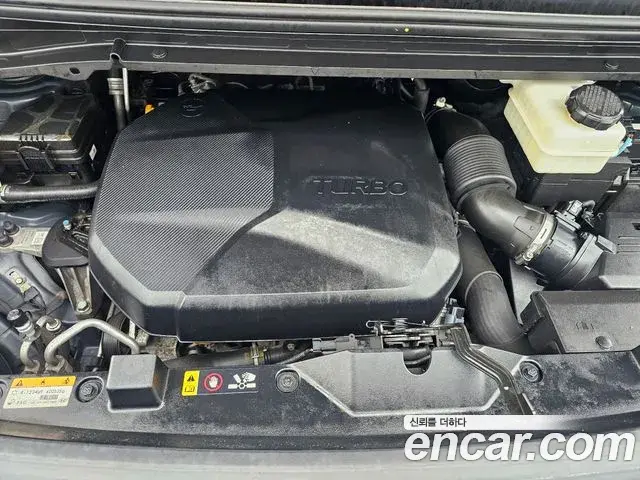 Hyundai Staria 2022 — Фото 20/20