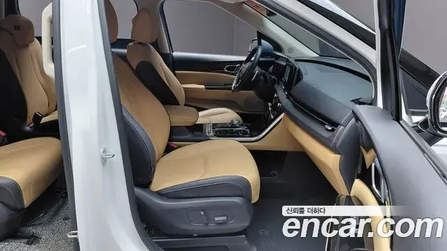 Kia Carnival 2022 — Şəkil 8/30