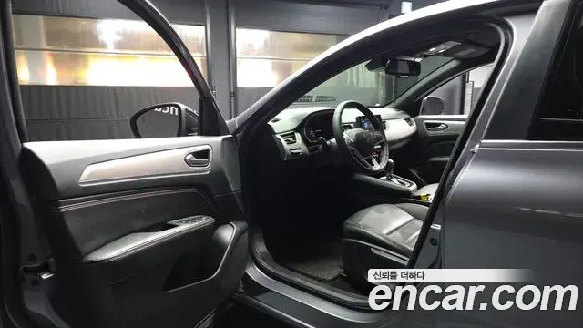 Renault Samsung Arkana 2024 — Фото 10/20