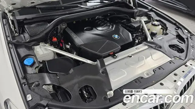BMW X4 2021 — Photo 6/20