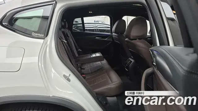 BMW X4 2021 — Photo 11/20
