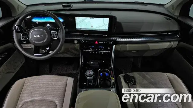 Kia Carnival 2021 — Фото 7/20