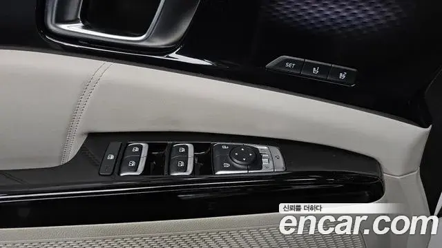 Kia Carnival 2020 — Фото 17/20