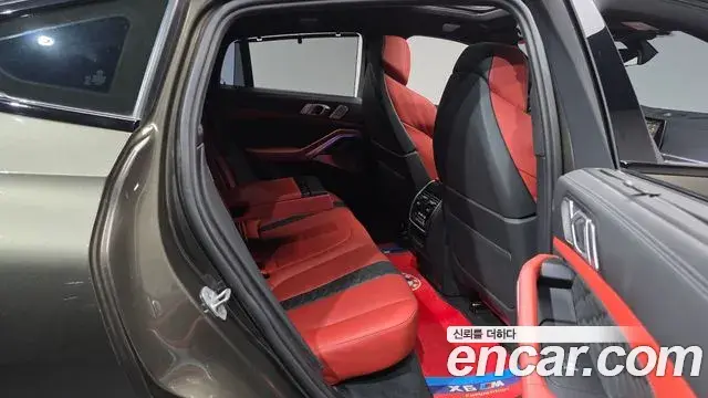 BMW X6 2023 — Фото 12/20