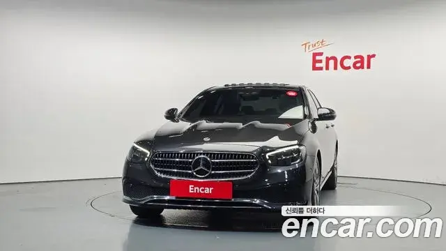 Mercedes-Benz E-Class 2021 — Фото 3/20