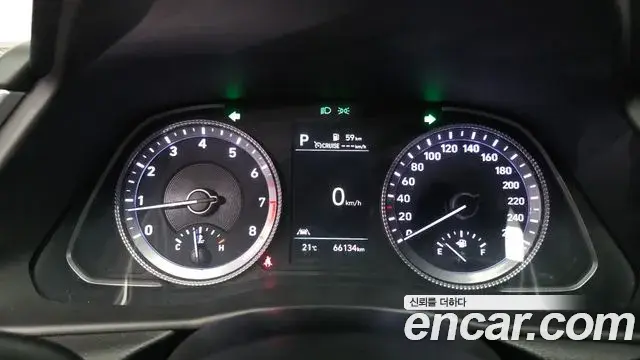 Hyundai Sonata 2021 — Фото 8/20